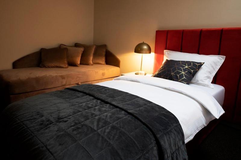 Myway Hotel Slavonski Brod Exterior photo