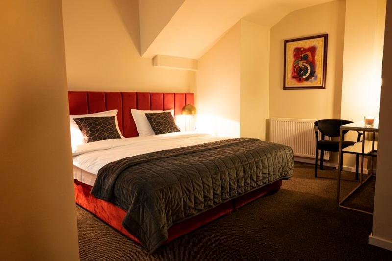 Myway Hotel Slavonski Brod Exterior photo